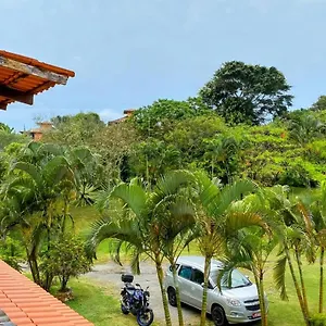 https://pousada-elohim-de-buzios.cabofriohotels.org