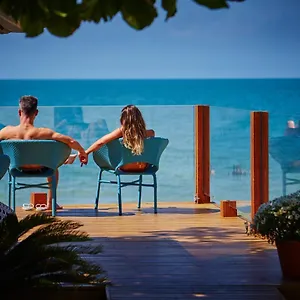 2* Hotel Solar